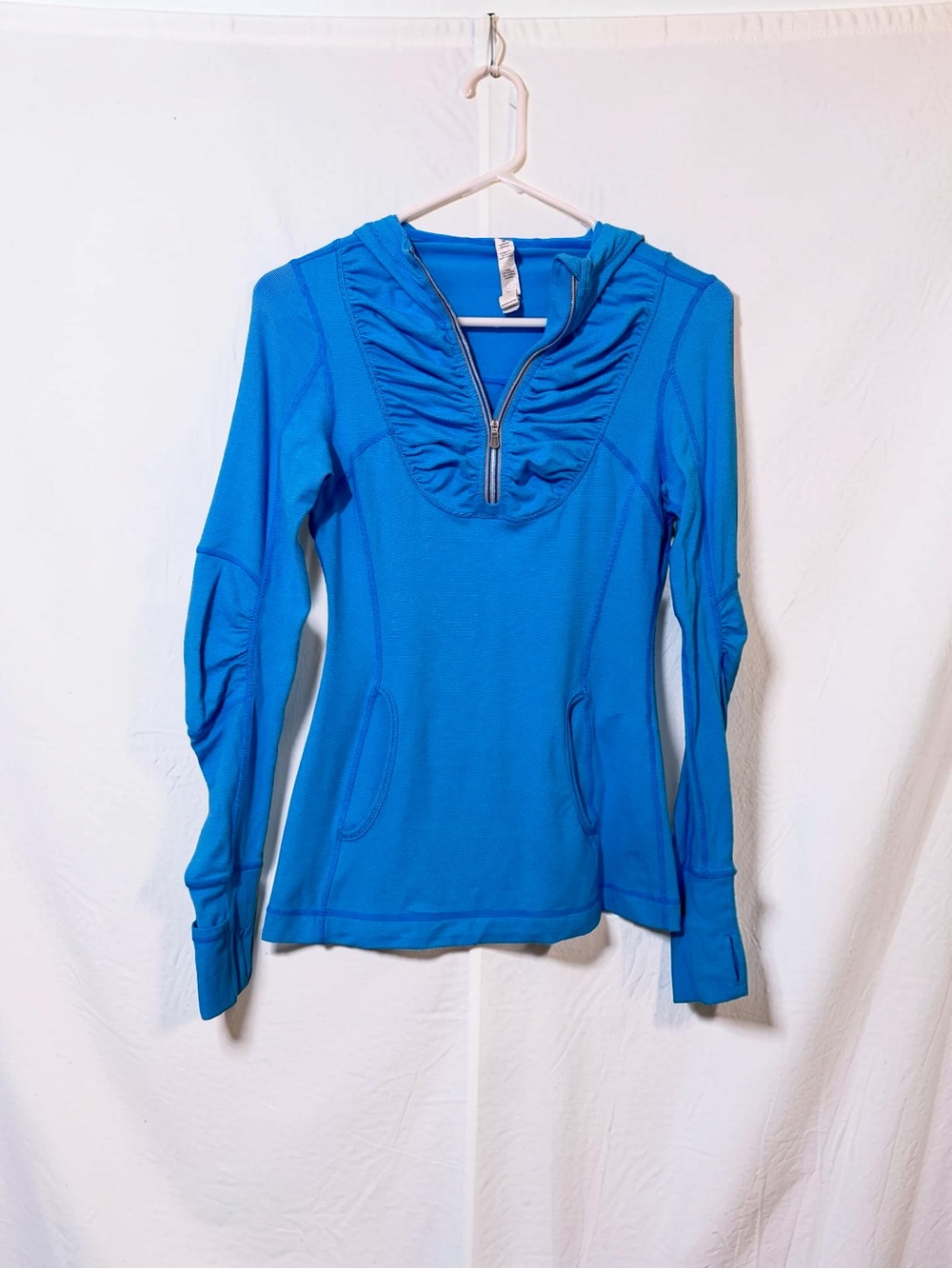 Lululemon Blue Ruched Half Zip Hooded Pullover Thumbhole Top Size 4